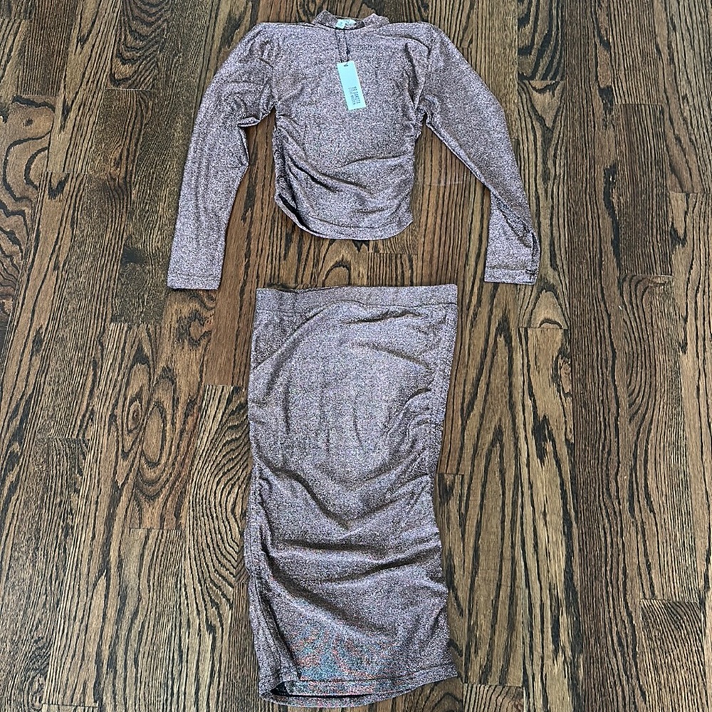 Two piece skirt set